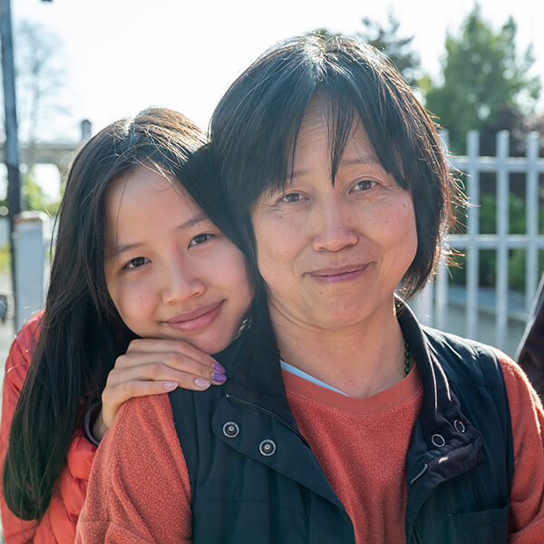 2 women smiling