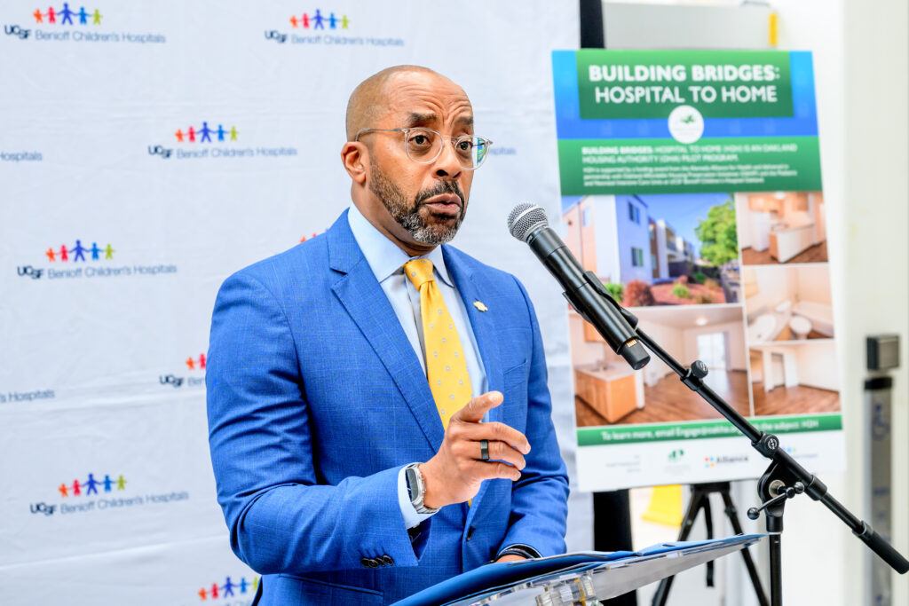 Dr. Nicholas Holmes speaks at the Building Bridges: Hospital to Home press conference at UCSF Benioff Children’s Hospital Oakland.